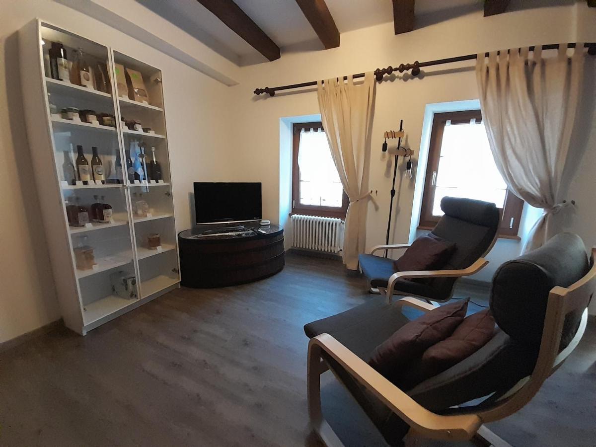 Studio Chez Un Vigneron Au Village Au 2Eme Etage Sans Ascenseur Вільнев Екстер'єр фото